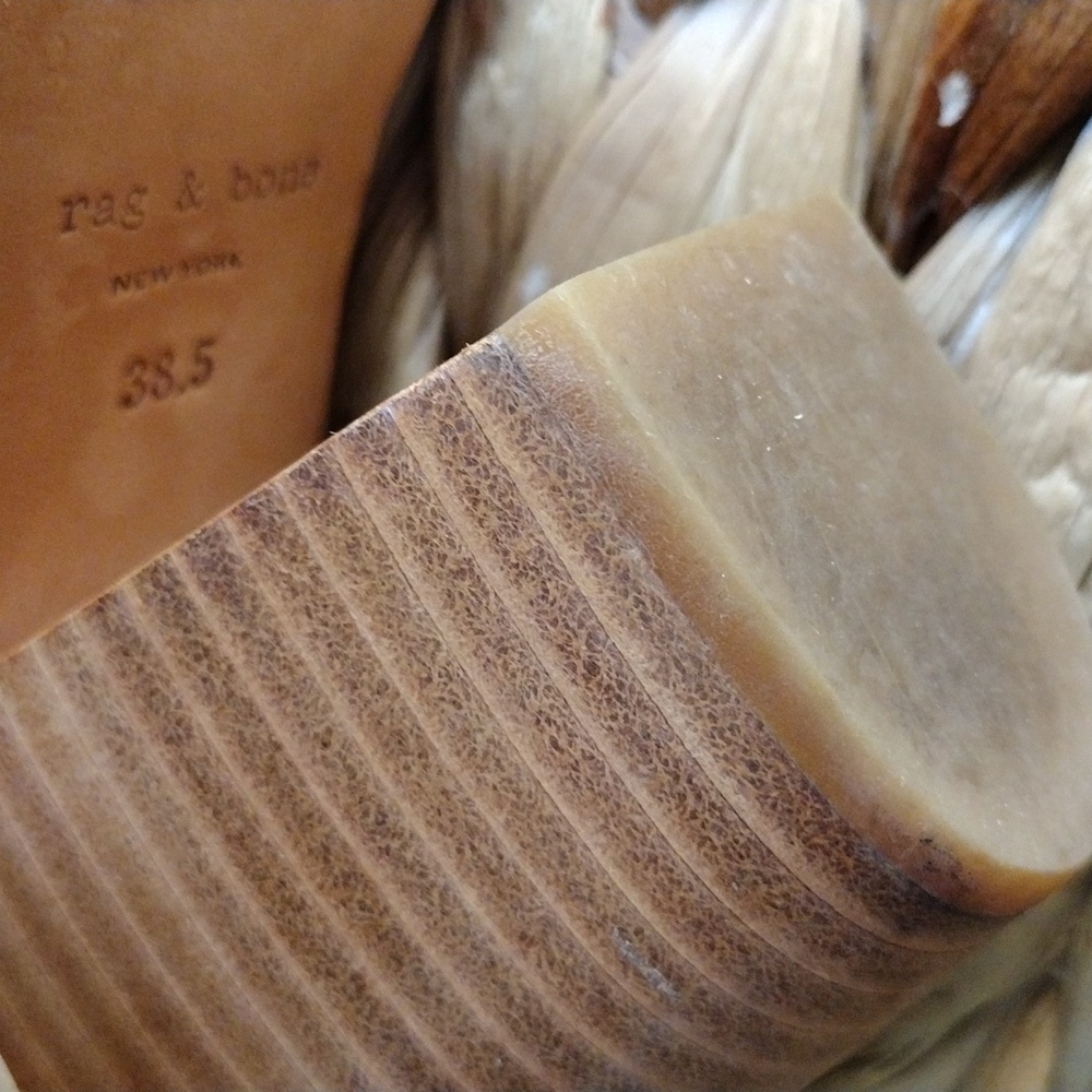 Rag and Bone Newbury beige ankle booties 8.5 - Picture 10 of 12